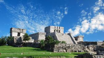 El Castillo Mayan Ruins in Yucatán
