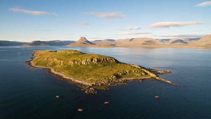 Discover the gorgeous landscape of Iceland's islands. 