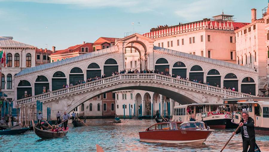 Rialto Bridge