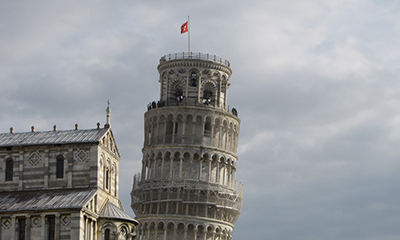 Save up to $850 on 2023 Escorted Tours!